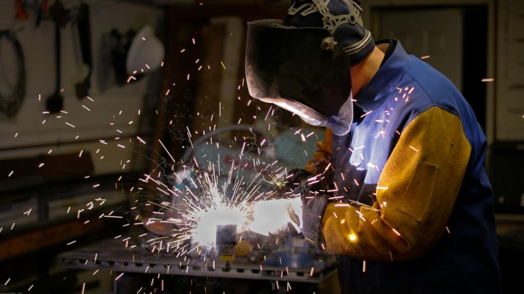 E310-16 vs E309L-16: Choosing Stick Filler for Heat-Resistant Stainless vs Dissimilar Joints
